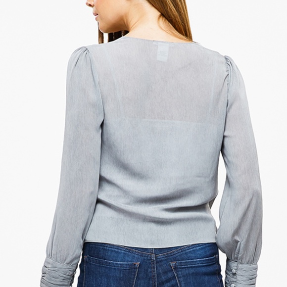 NWT Long Sleeve Ruched Side Button Surplice Top - Picture 3 of 6